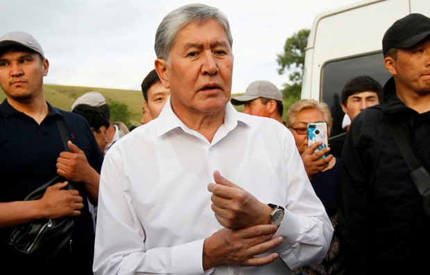 Almazbek Atambayevning hibsdagi muddati yana uzaytirildi