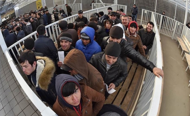 Moskva o‘zbek migrantlari sabab milliardlar ishlab olmoqda