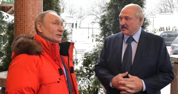 Лукашенко Путиннинг “кутилмаган” таклифи ҳақида гапирди