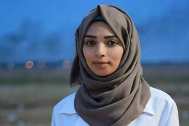 Razan al-Najjor - hayotini yaradorlar himoyasiga qurbon qilgan falastinlik hamshira