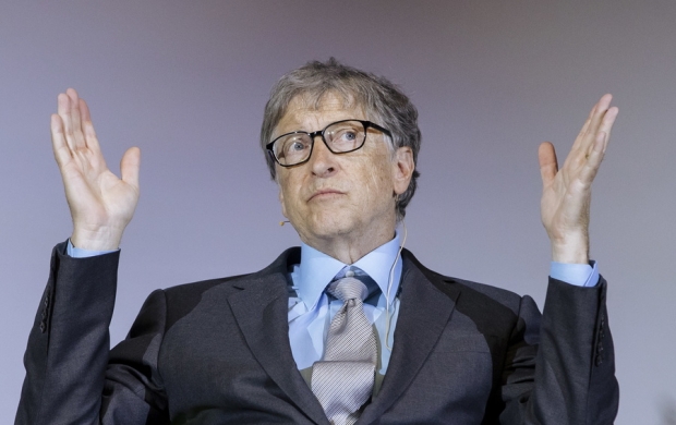 Билл Гейтс Microsoft директорлар кенгашини тарк этди