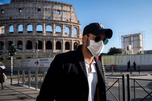Xitoylik shifokor Italiyada koronavirusga qarshi yetarli choralar ko‘rilmaganini aytdi