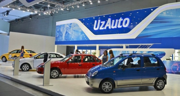 UzAuto Motors автомобиллар учун шартнома тузиш ҳамда сотувни тўхтатди