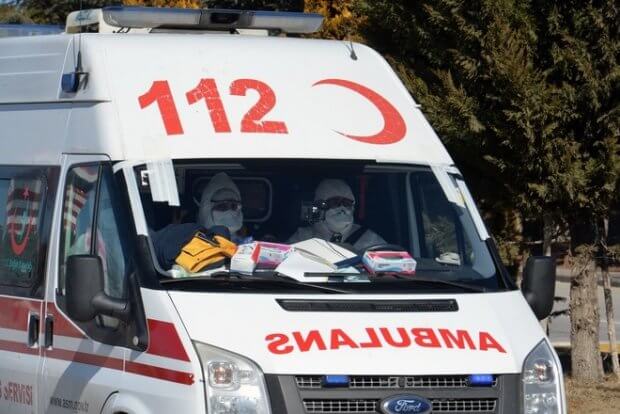Turkiyalik 107 yoshli keksa ayol koronavirusni qanday yengdi?
