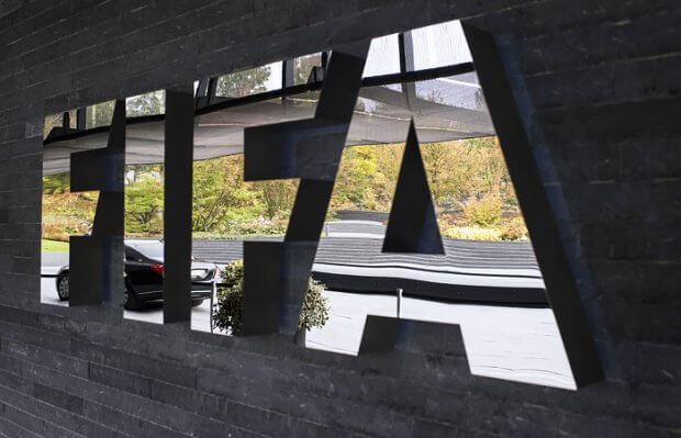 ФИФА жамоаларга 5тадан футболчи алмаштиришга рухсат берди