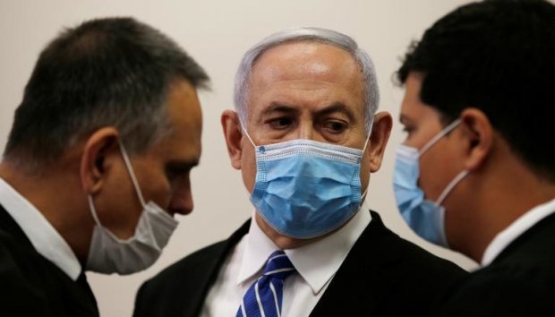 Firibgar, poraxo‘r, tamagir... Isroil bosh vaziri Binyamin Netanyahu uzoq muddatga qamalishi mumkin