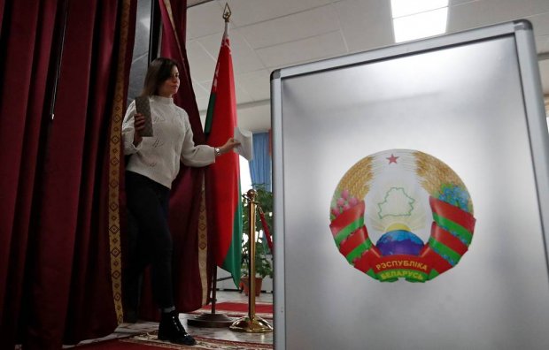 Lukashenkoning prezidentlik saylovidagi raqibi nomzodini olib tashlashga qaror qildi