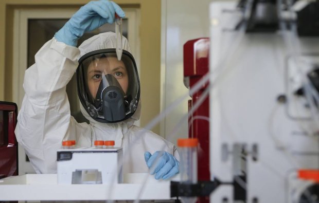 ЖССТ: Вакцина яратилиши пандемиянинг дарҳол тугашига олиб келмайди