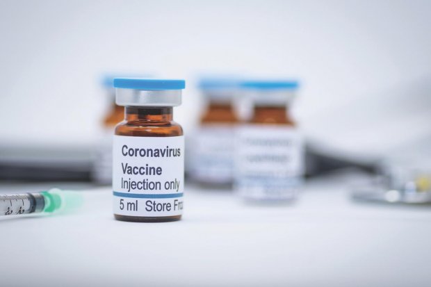 Koronavirusga qarshi vaksinaning butun dunyo bo‘ylab yetkazilishi “asr missiyasi” bo‘lishi aytildi