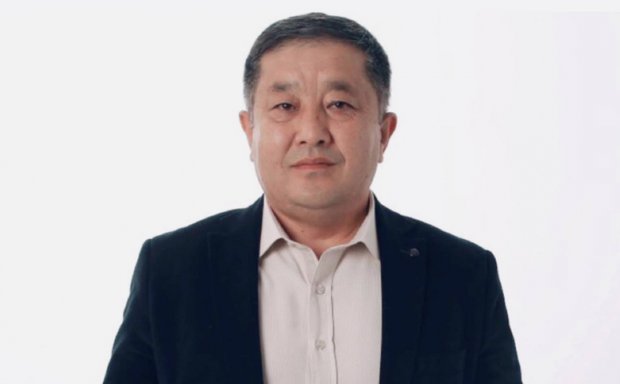 Бишкек шаҳрига намойишчилар томонидан янги мэр тайинланди