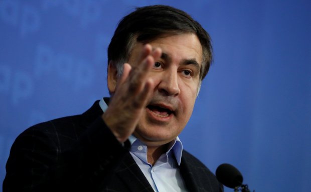 Saakashvili Gruziya bosh vaziri lavozimiga da’vogarlik qilishdan voz kechdi