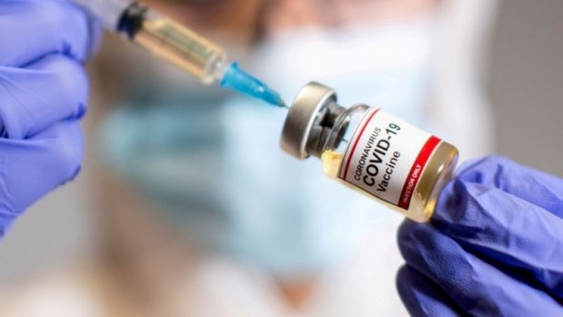 Вакцина учун кураш: қайси давлат қандай ҳолатда?