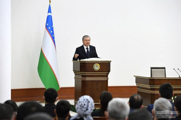 Mirziyoyev: «Kimdir sizlarga prezidentga muammolar haqida aytmaysan desa, siyosatimga xiyonat qilibdi»
