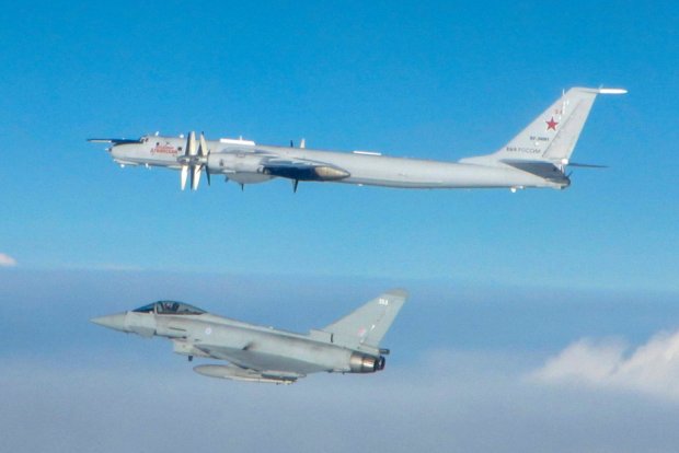 NATO: Rossiya harbiy samolyotlari fuqaro avialaynerlariga xavf solmoqda
