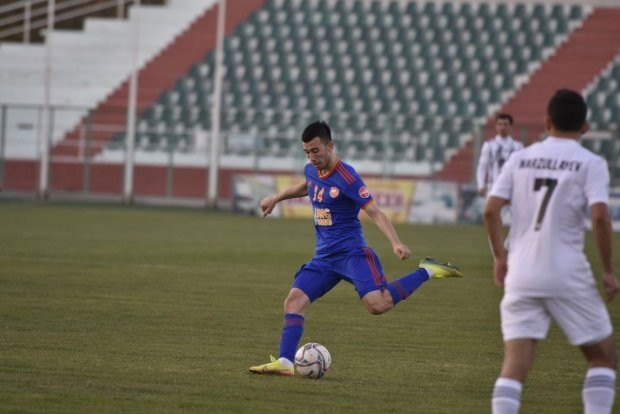 Osiyoga otlangan o‘zbek futbolchilari. Kim qayerga ketmoqda?