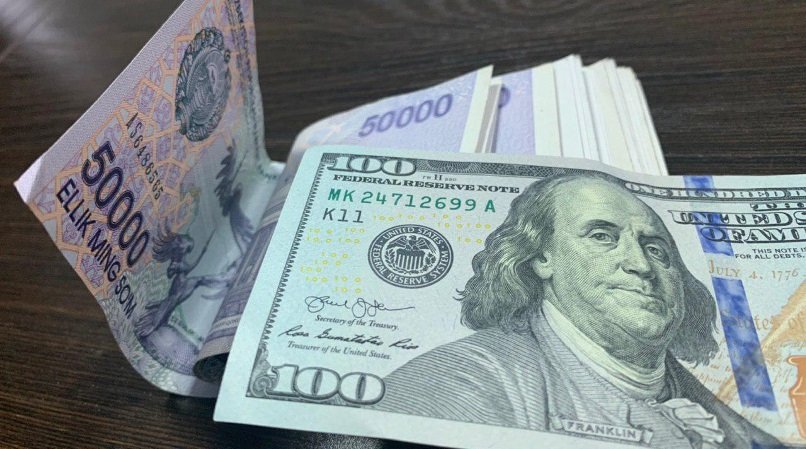O‘zbekistonda dollarning rasmiy kursi qatorasiga beshinchi kun ko‘tarildi