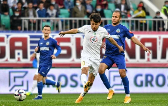 Superliga. "Bunyodkor" - "So‘g‘diyona" o‘yinida jangovar durang qayd etildi