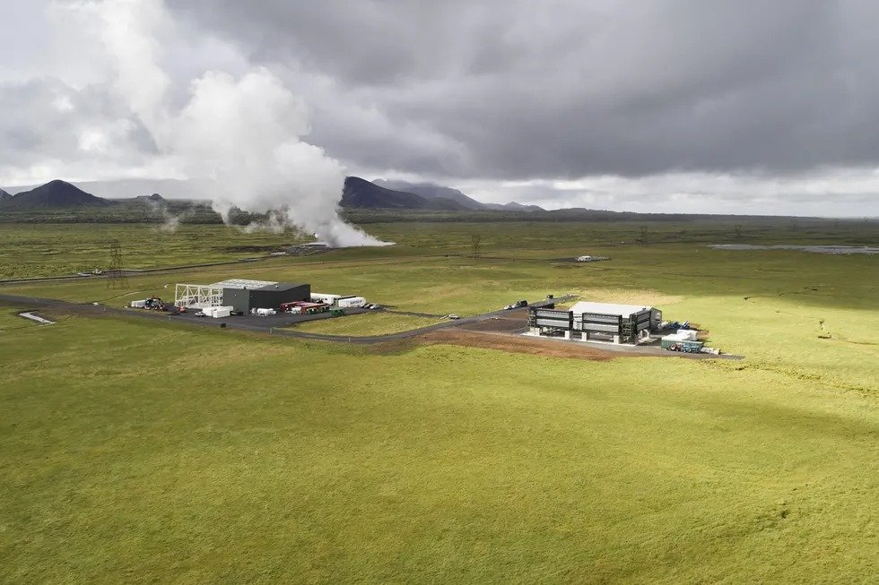Исландияда атмосферани карбонат ангидрид газидан тозалайдиган завод ишга тушди