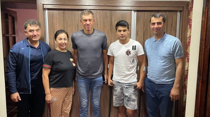 Farruh Ikromov Rimdagi "Villa Styuart" klinikasida jarrohlik amaliyotini o‘taydi