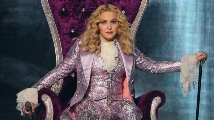 Xonanda Madonna umr bo‘yi nimadan afsuslanishi haqida so‘zlab berdi