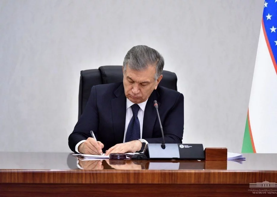 Shavkat Mirziyoyev 44 nafar mahkumni muddatidan avval ozod etdi