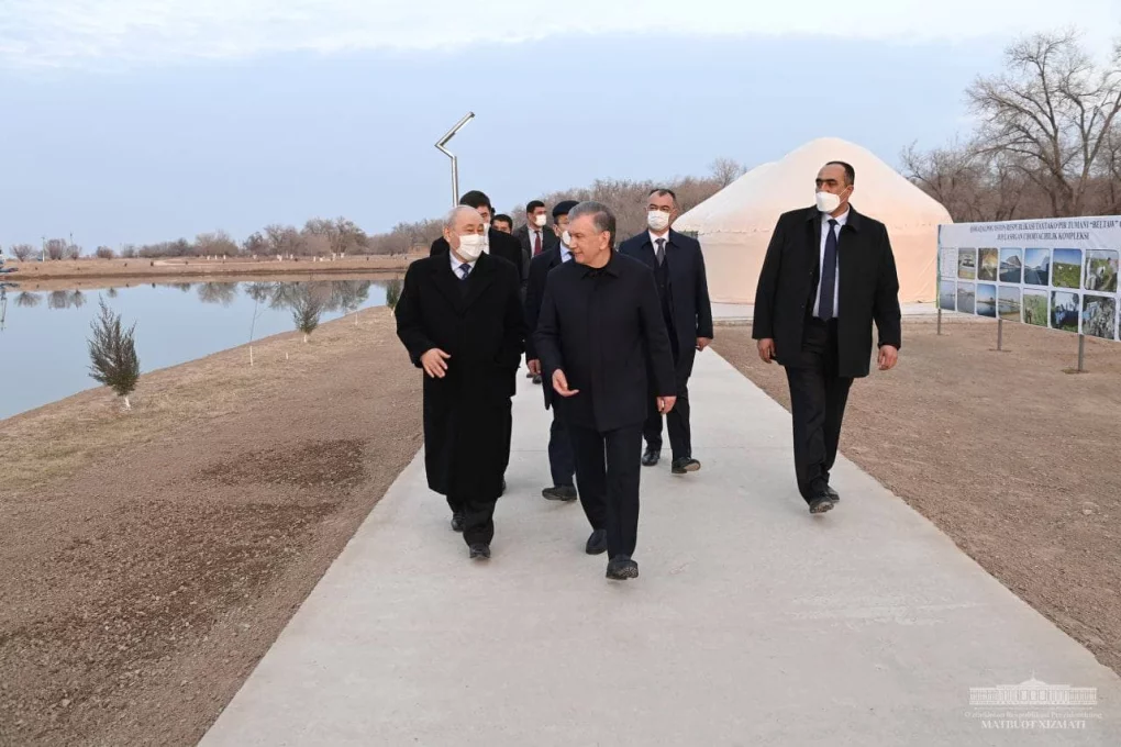 Shavkat Mirziyoyev Qoraqalpog‘istondagi «Beltov» ovulini borib ko‘rdi