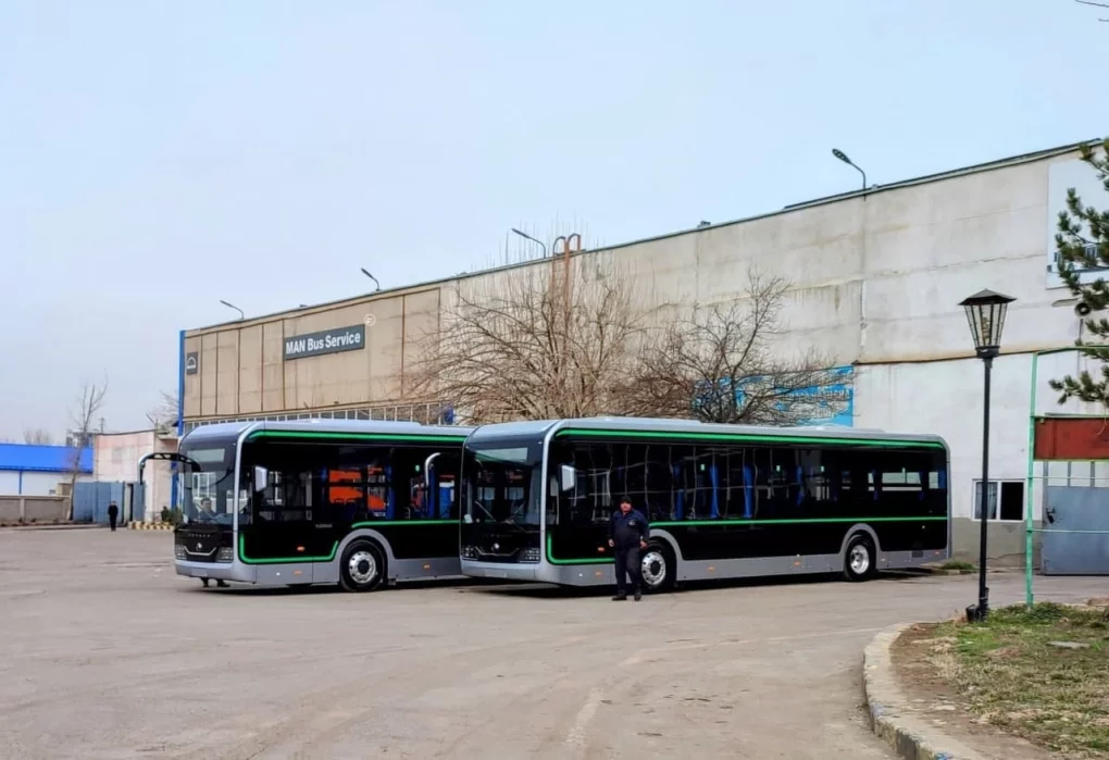 Toshkentga Xitoydan 20 ta elektrobus olib kelindi