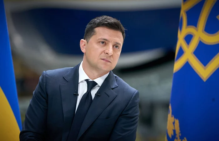 Zelenskiy oilasi bilan birga Ukrainadan chiqib ketish ehtimoli yo‘qligini aytdi