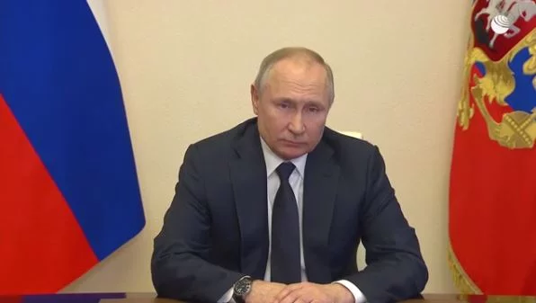 Putin dog‘istonlik askarning qahramonligi haqida aytib berdi