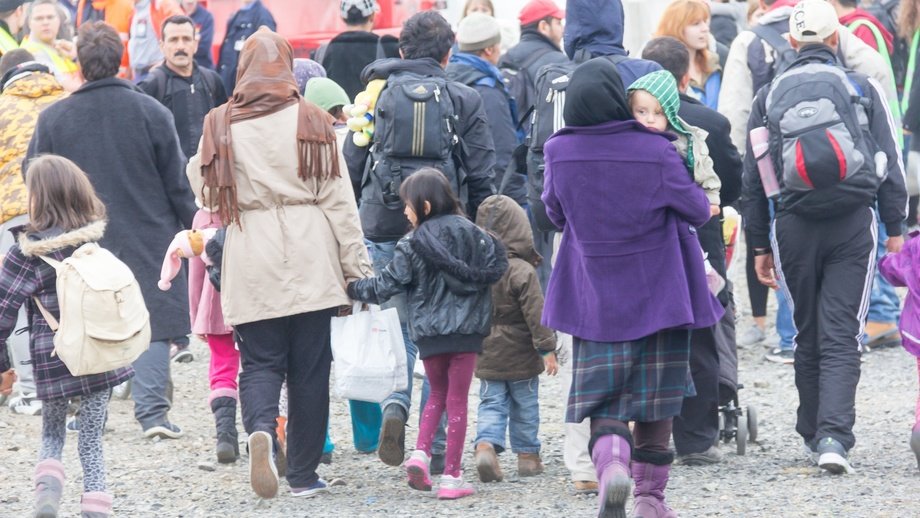 Turkiya noqonuniy muhojirlarni yurtiga qaytarib yuboryapti