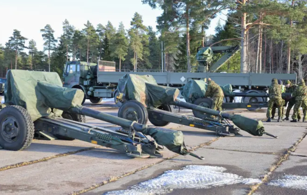 Estoniya Ukrainaga gaubitsa, tankka qarshi raketa, mina va dronlar partiyasini yetkazib berdi