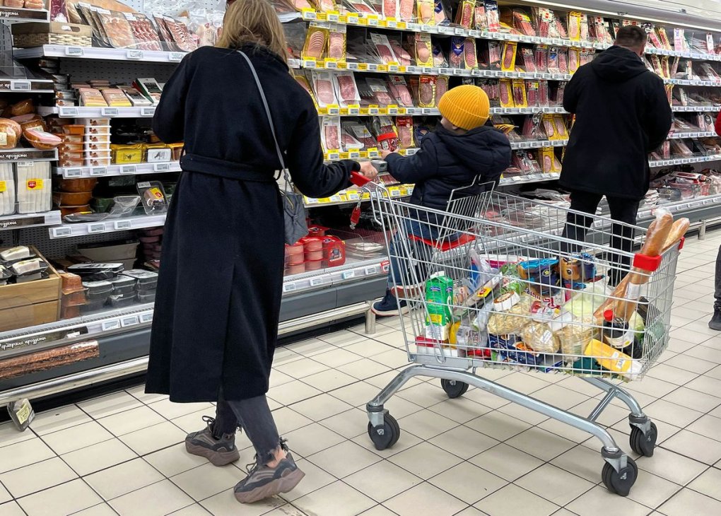 Rossiyada o‘tgan yilning avgustidan beri ilk bor narxlar tushib, deflyatsiya yuz berdi