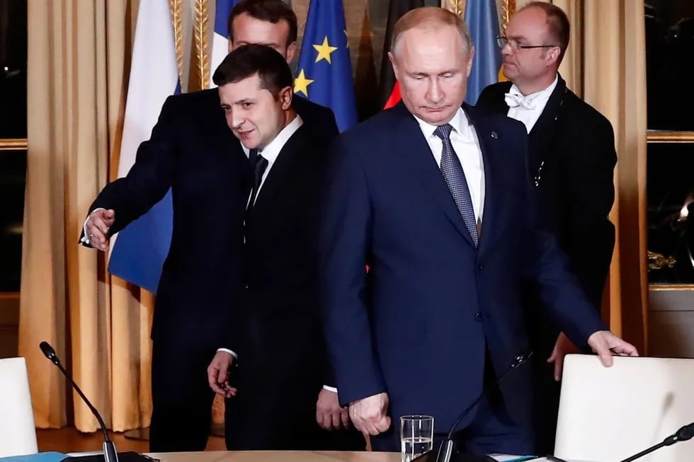 Navalniy Time uchun Putin haqida, Bayden – Zelenskiy haqida maqola yozdi. Ular nimalar deyishgan?