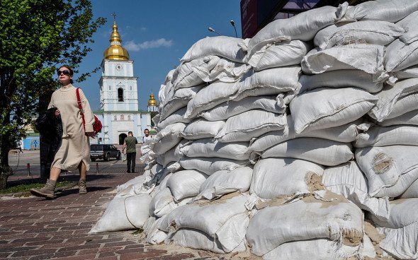 Ukrainada harbiy holat rejimi yana uch oyga uzaytirildi