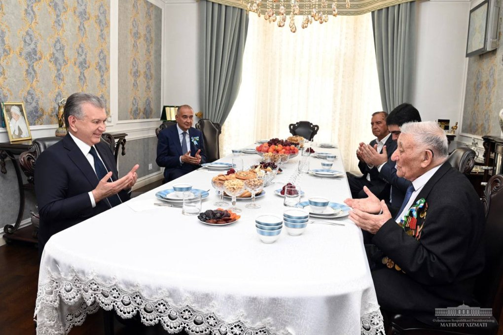 Shavkat Mirziyoyev 98 yoshli Ikkinchi jahon urushi qatnashchisini bayram bilan tabrikladi