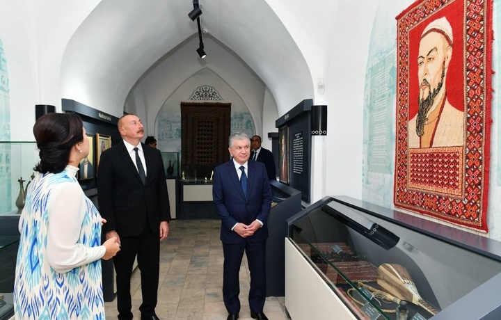 Prezidentlar Shavkat Mirziyoyev va Ilhom Aliyev Ichan-qal’ada (foto)