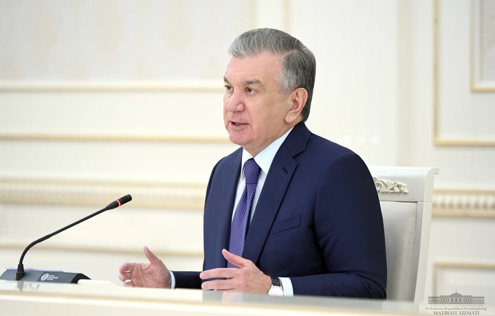 Shavkat Mirziyoyev: «Hokimlar bitiruvchilar bilan shaxsan uchrashsin»