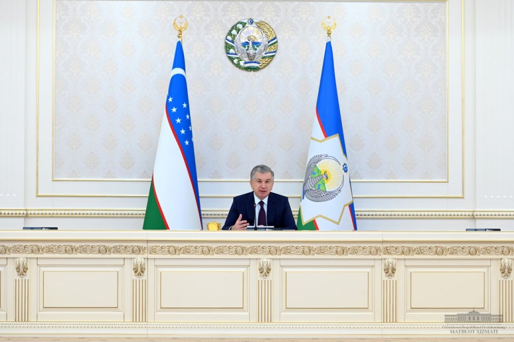 «Har bir fuqaroga mamlakatdan to‘siqlarsiz chiqish va qaytish huquqi kafolatlanishi lozim» - Shavkat Mirziyoyev