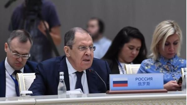 Lavrov O‘zbekistonning SHHTga raisligini yuqori baholadi