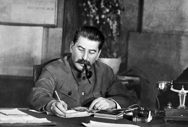 «Zulm texnologiyasi»: Stalin hokimiyat yo‘lidagi makr-hiylalari