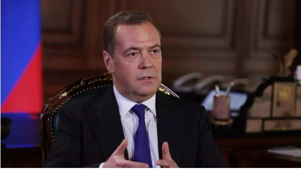 AQSH o‘z qit’asidan boshqa hamma joyda urush urug‘ini sepmoqda - Medvedev bilan intervyu