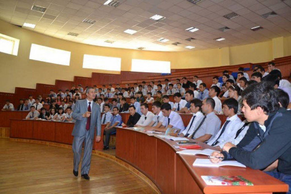 Keyingi yildan 14 ta pedagogik yo‘nalish sirtqi ta’lim shakliga qabul bo‘lmaydi