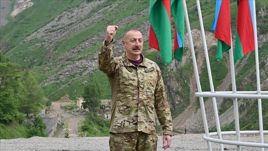 Aliyev Lochin shahrining Boku nazoratiga o‘tganini e’lon qildi