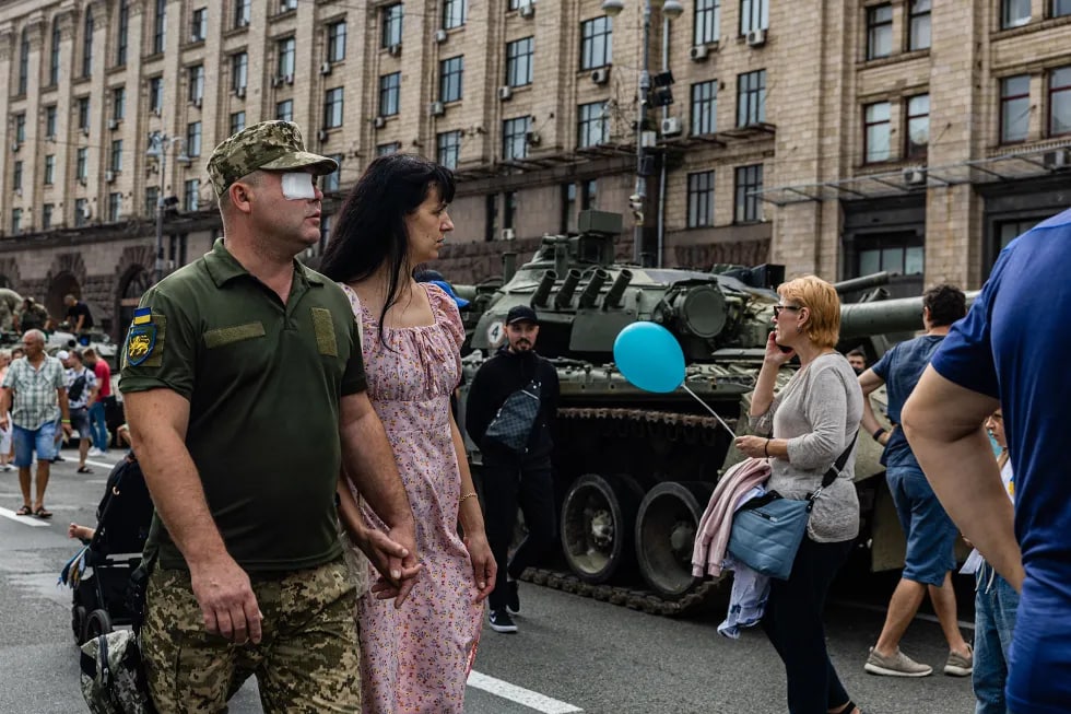 Urushning 178-kuni: Kiyevda ishdan chiqarilgan rus texnikalari ko‘rgazmasi, Ukraina askarlarining frontdagi hayoti (foto)