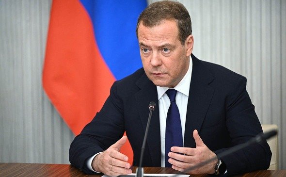 Medvedev Qozog‘istonni ruslarga nisbatan genotsidda aybladi va SSSR qayta tiklanishini ma’lum qildi