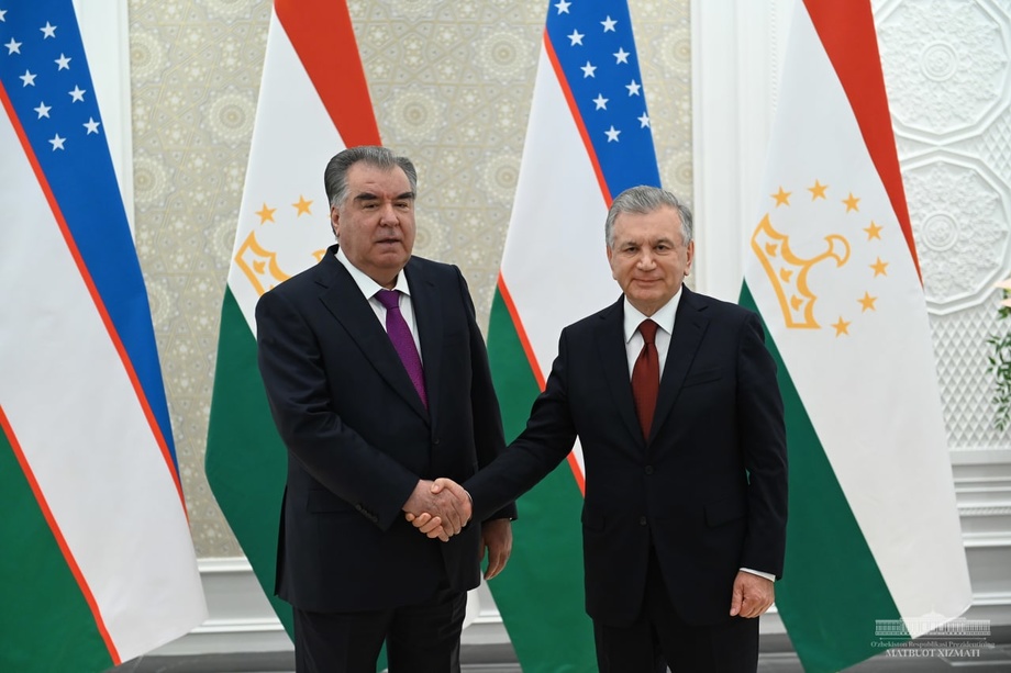 Shavkat Mirziyoyev Emomali Rahmon bilan muzokara o‘tkazdi