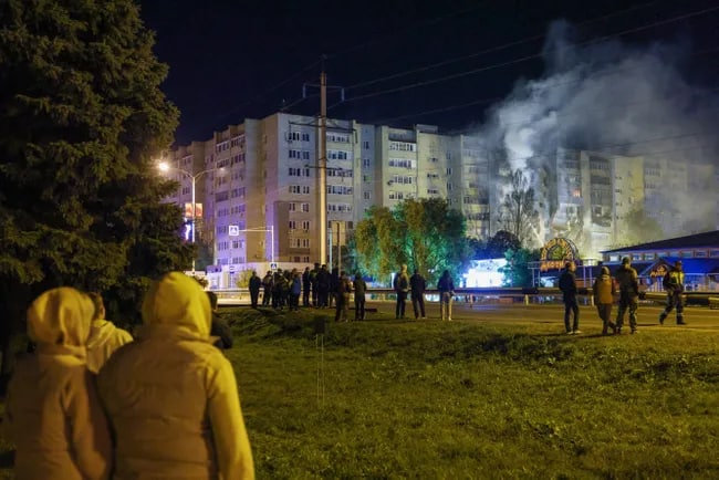 «Bu uchuvchilarga havas qilmagan bo‘lardim». Yeyskda samolyot qulashi bo‘yicha yangi tafsilotlar