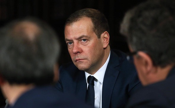 Medvedev: «AQSH doim o‘z do‘stlarini tark etgani kabi, Ukrainani ham tashlab ketadi»