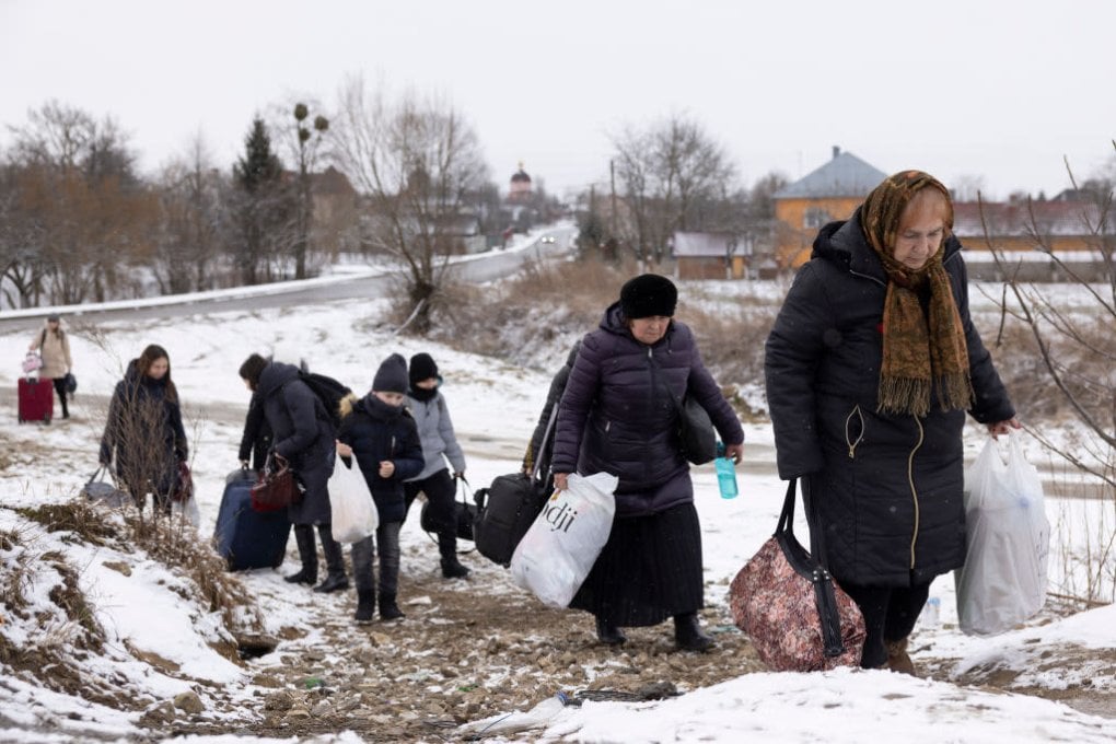 Совуқ туфайли Украинани яна 2-3 миллион одам тарк этиши мумкин