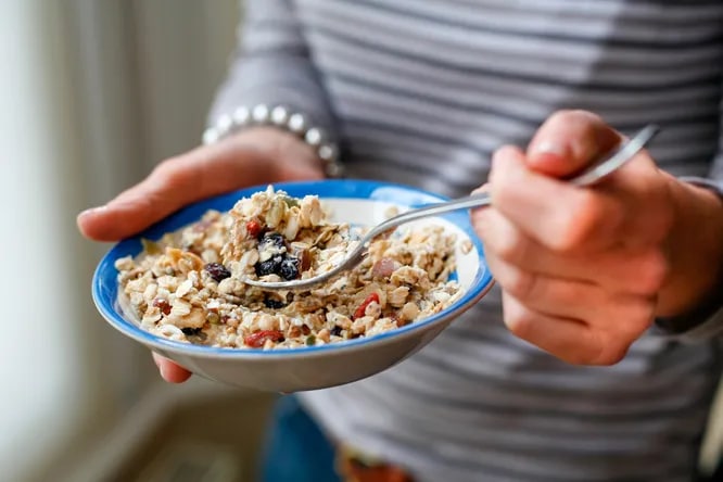 Yogurt, qahva va nonushtada iste’mol qilish tavsiya etilmaydigan boshqa mahsulotlar